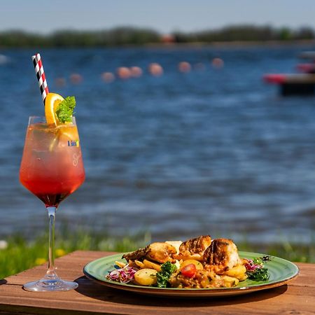 Stare Sady Chillout Rooms "Pod Jabloniami" Mikołajki 外观 照片