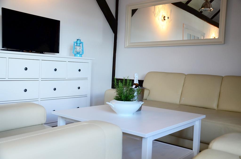 Stare Sady Chillout Rooms "Pod Jabloniami" Mikołajki 客房 照片