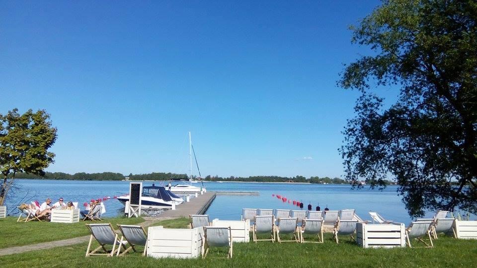 Stare Sady Chillout Rooms "Pod Jabloniami" Mikołajki 外观 照片