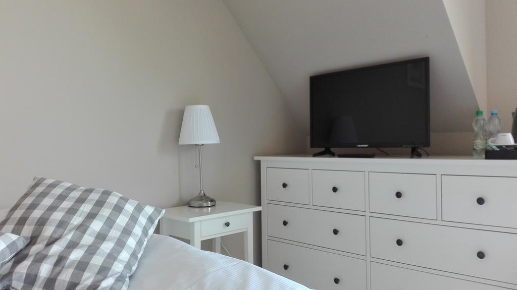 Stare Sady Chillout Rooms "Pod Jabloniami" Mikołajki 外观 照片